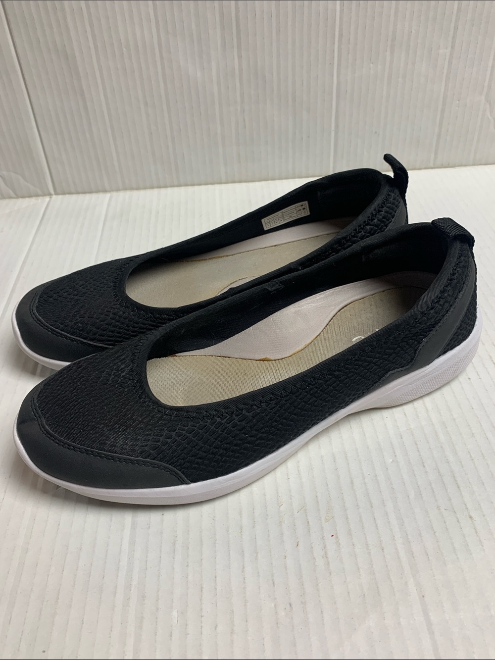 Vionic Sena Black Slip On Flats Comfort Shoes Size 9